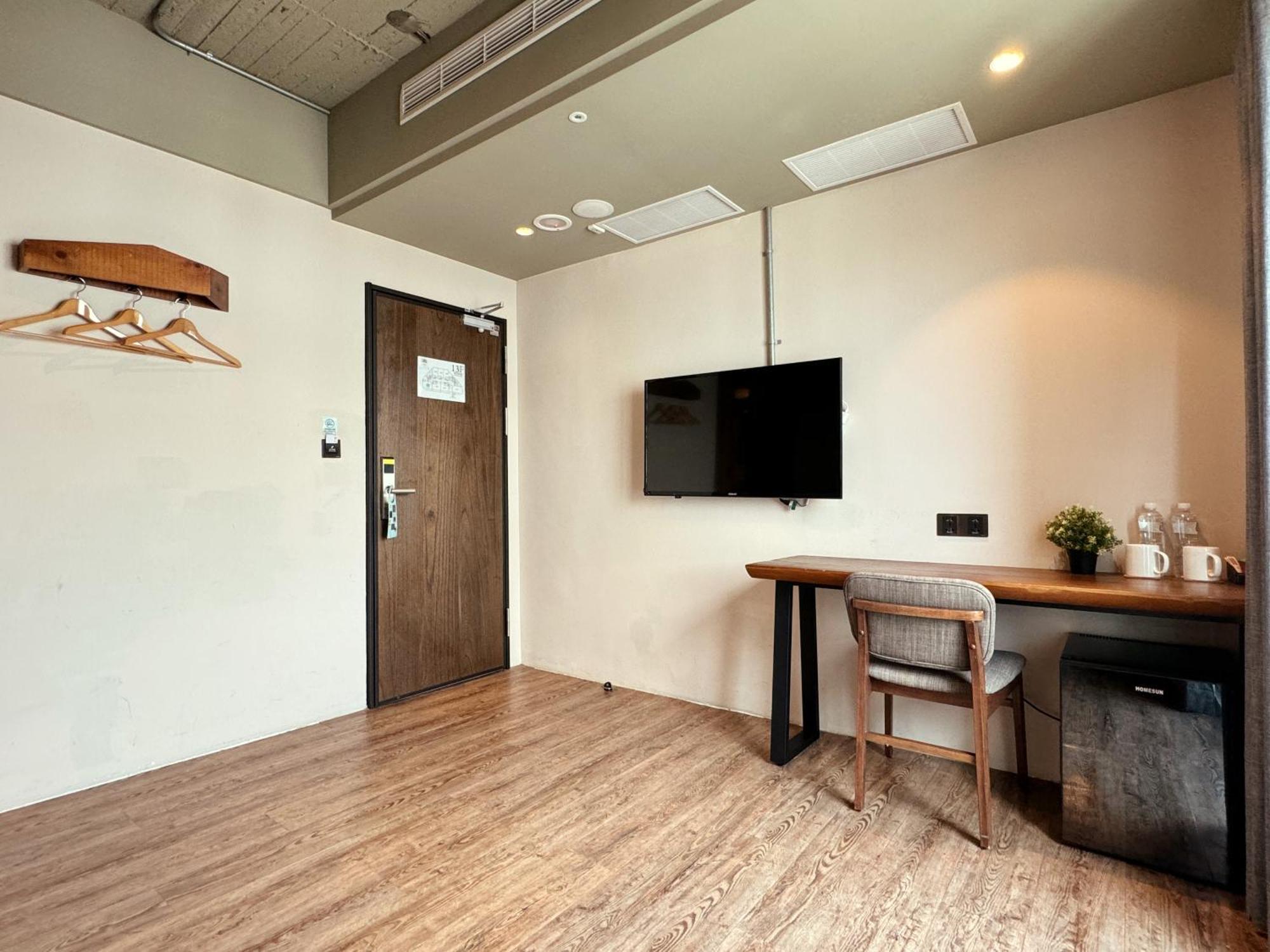 Roaders Hotel Tainan Chengda Номер фото