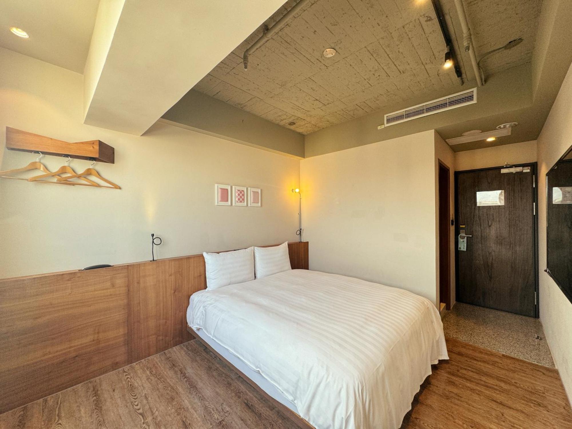 Roaders Hotel Tainan Chengda Номер фото